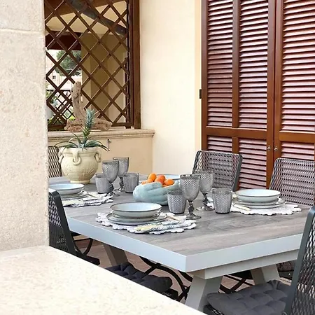 Holiday home Bougainville San Vincenzo