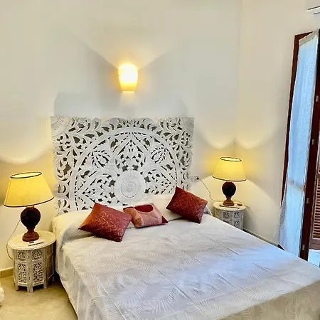 Bougainville Holiday home San Vincenzo